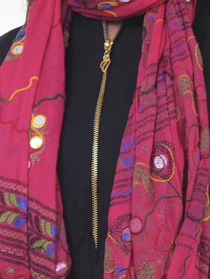 aari embroidered dupatta - 15869237 - Standard Image - 2