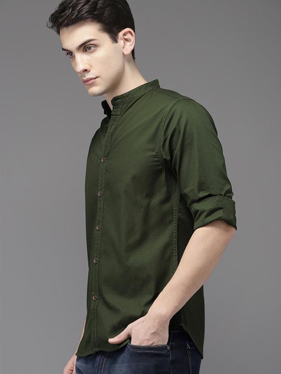 olive-green solid casual shirt - 15881766 - Zoom Image - 2