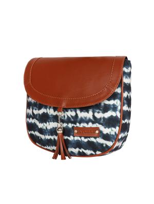blue canvas regular sling bag - 15892631 - Standard Image - 4