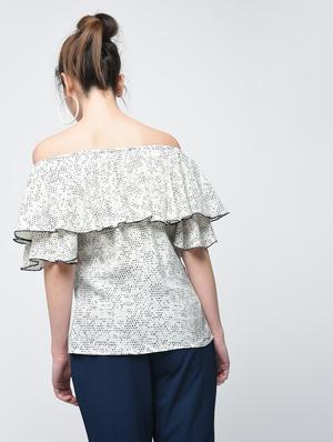 off shoulder ruffled top - 15894133 - Standard Image - 3