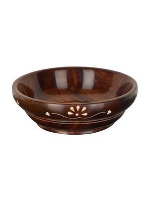 desi karigar brown wooden bowls - set of 3 - 15900280 - Standard Image - 3