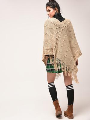 beige fringed hem knitted poncho - 15900884 - Standard Image - 4