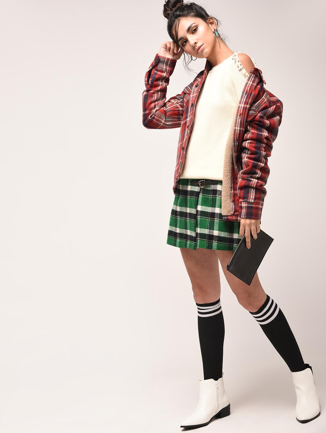 cold shoulder pearl embellished pullover - 15900921 - Zoom Image - 4