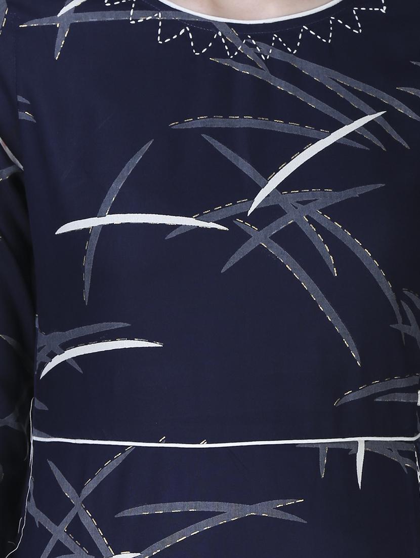 navy kaantha a-line kurta - 15902166 - Zoom Image - 4