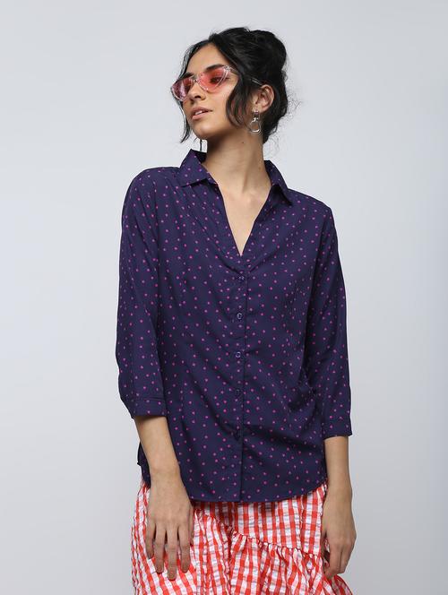star print curved hem shirt - 15902842 - Standard Image - 1