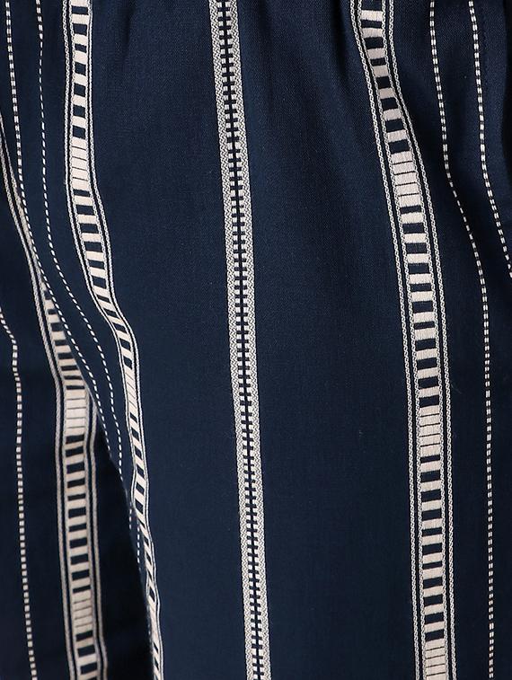 drawstring waist side slit trouser - 15904071 - Zoom Image - 5