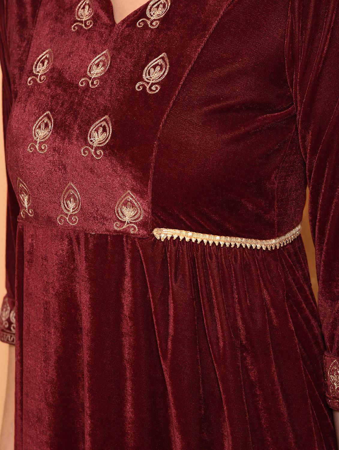 embroidered velvet a-line dress - 15906530 - Zoom Image - 6