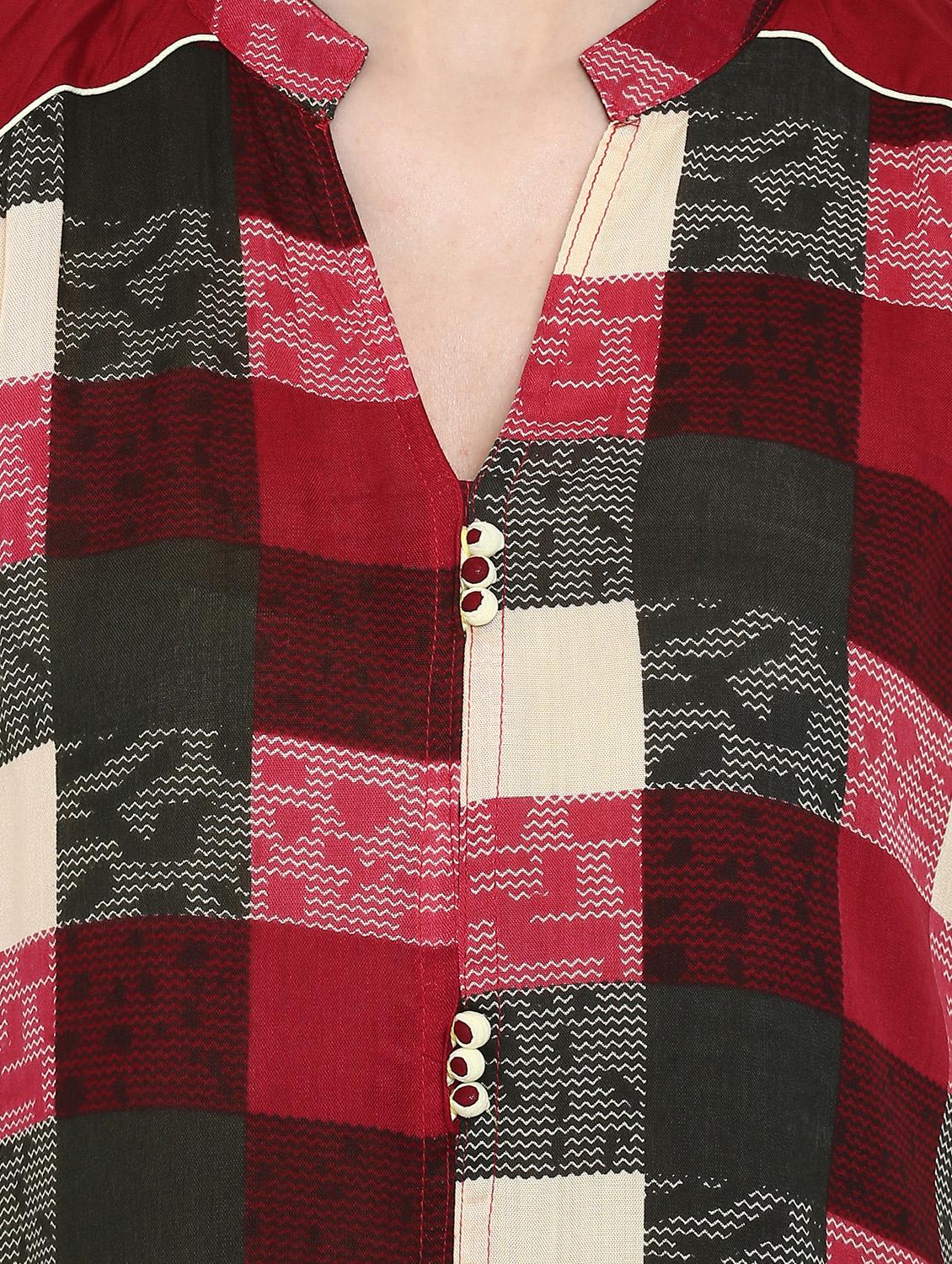 checkered button detail top - 15910971 - Zoom Image - 5