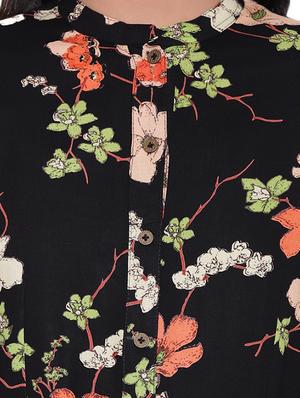 flared floral kurta - 15918229 - Standard Image - 4