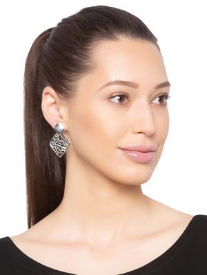 silver metal chandellier earring - 15919449 - Standard Image - 3