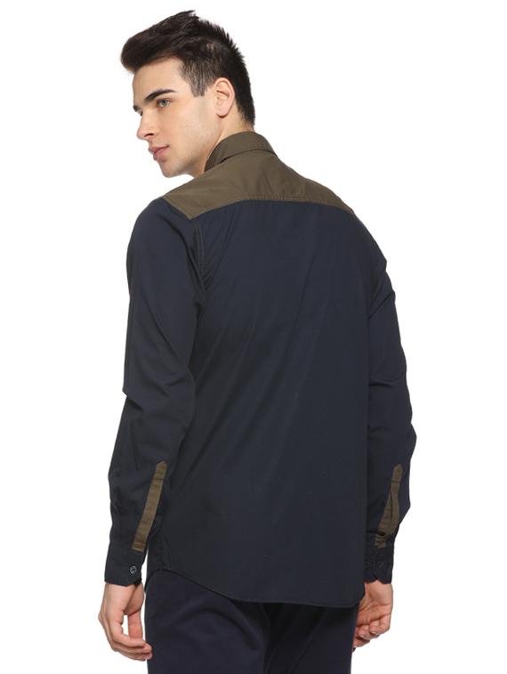 navy blue color block casual shirt - 15919694 - Zoom Image - 3
