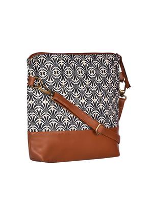 black canvas printed sling bag - 15920744 - Standard Image - 4