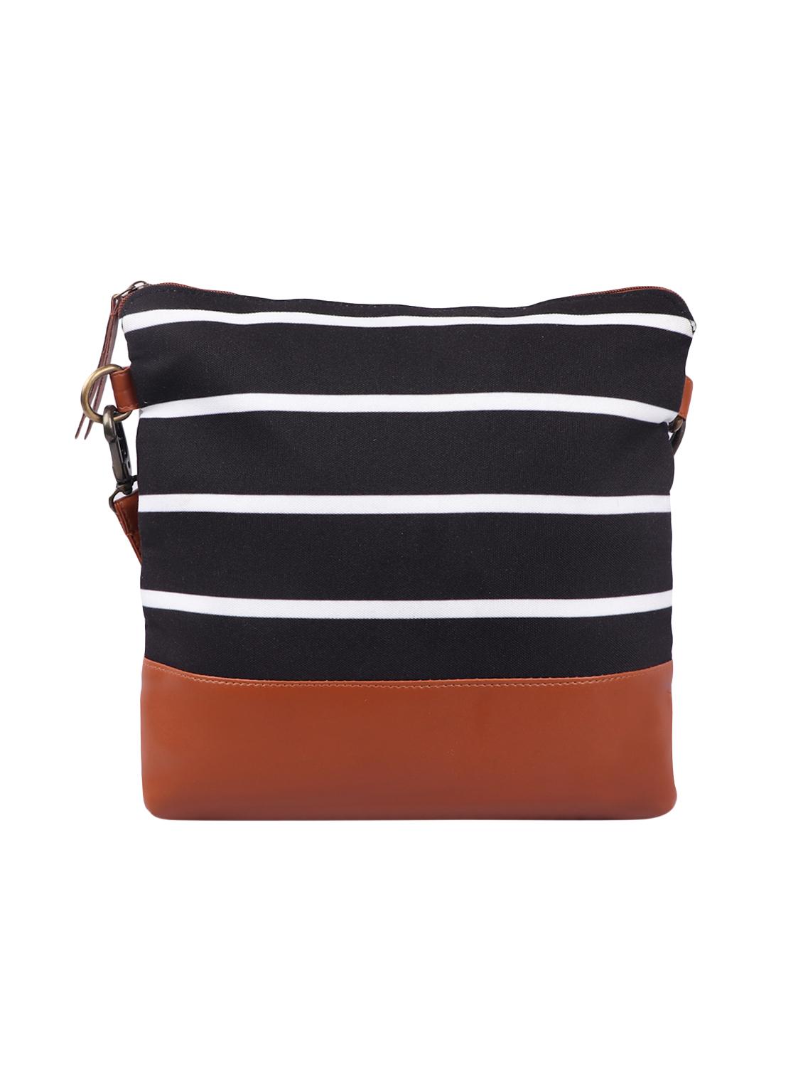 black canvas printed sling bag - 15920752 - Zoom Image - 2