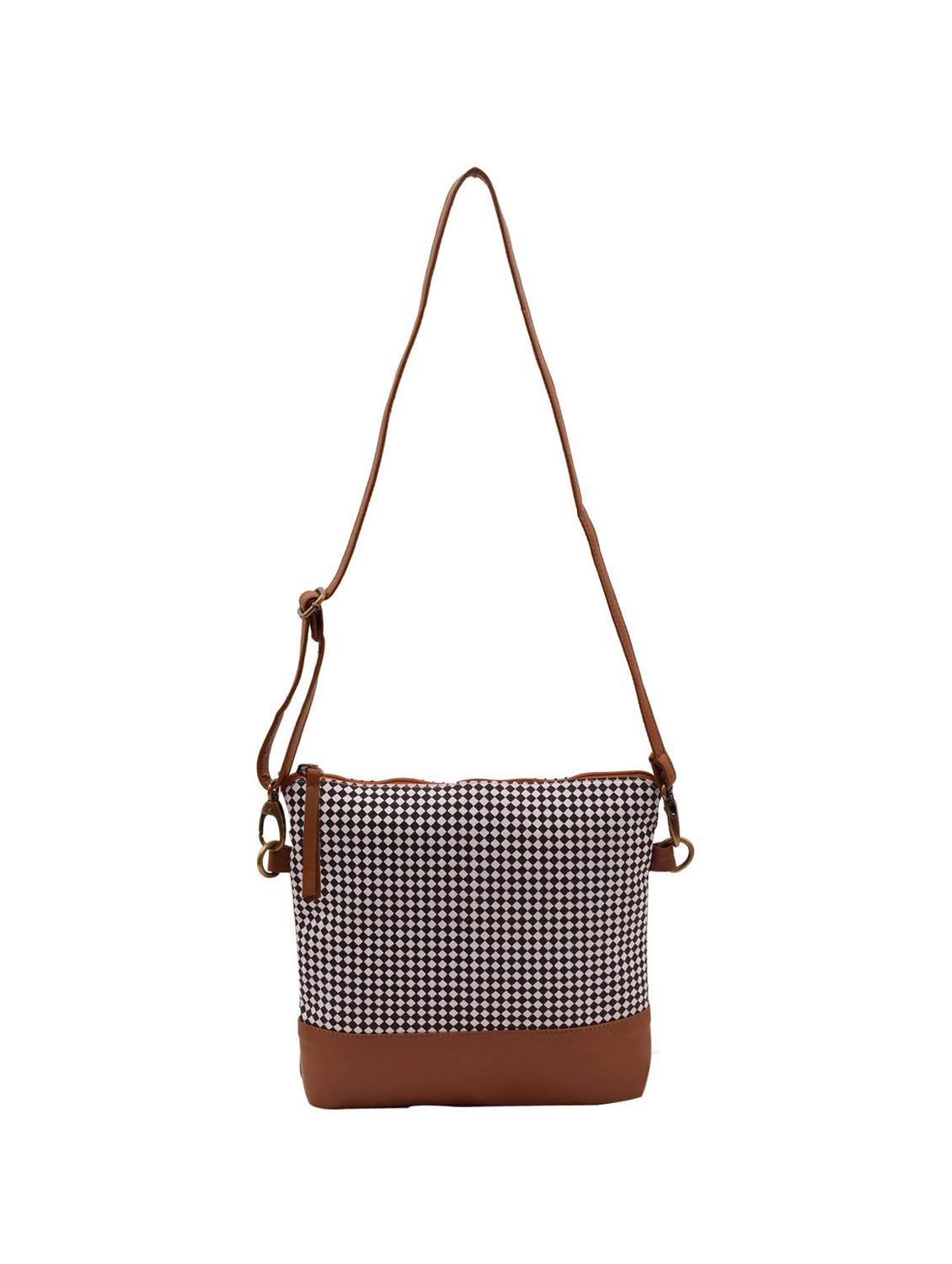 black canvas printed sling bag - 15920760 - Zoom Image - 2