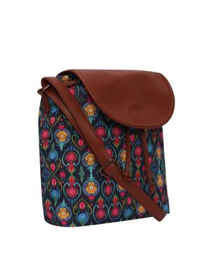 multi colored canvas printed sling bag - 15920782 - Standard Image - 4