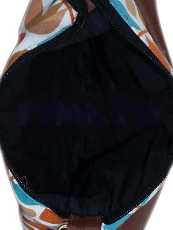 white canvas printed sling bag - 15920785 - Zoom Image - 3