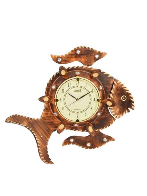 fish shape analog wall clock - 15921704 - Standard Image - 1