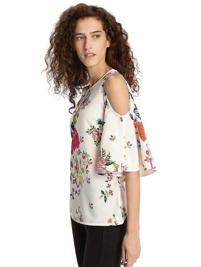 floral cold shoulder bell sleeved top - 15921958 - Zoom Image - 2
