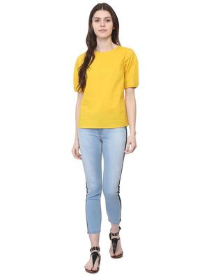 keyhole back short sleeved top - 15922985 - Standard Image - 3