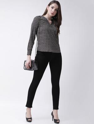 v-neck long sleeved top - 15923013 - Standard Image - 4