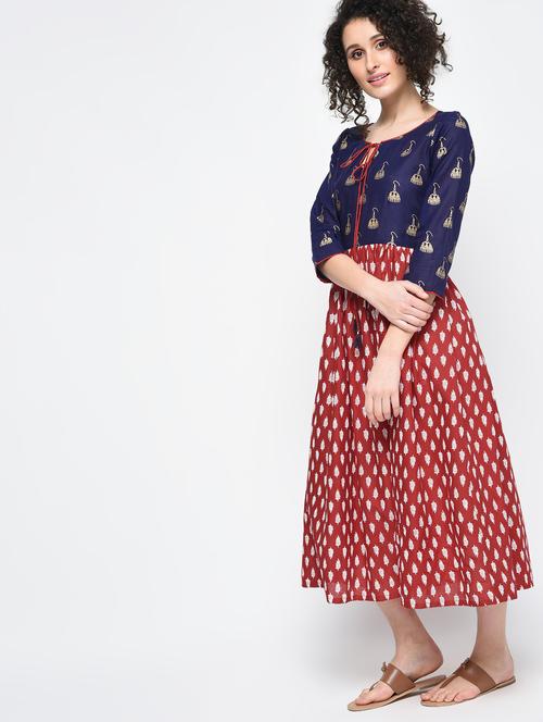 flared printed dress - 15925477 - Standard Image - 1