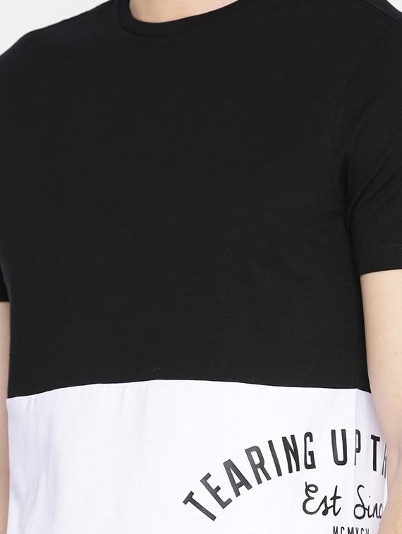monochrome cotton t-shirt - 15925532 - Zoom Image - 4