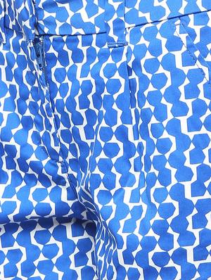 geometric print shorts - 15926460 - Standard Image - 4