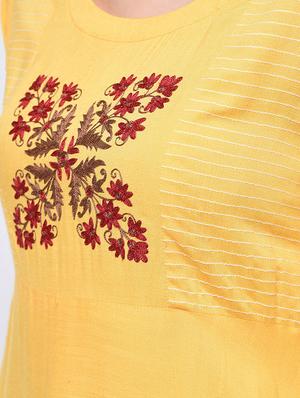 embroidered a-line kurta palazzo set - 15926911 - Standard Image - 4