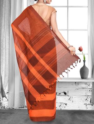 striped handloom saree - 15929503 - Standard Image - 2