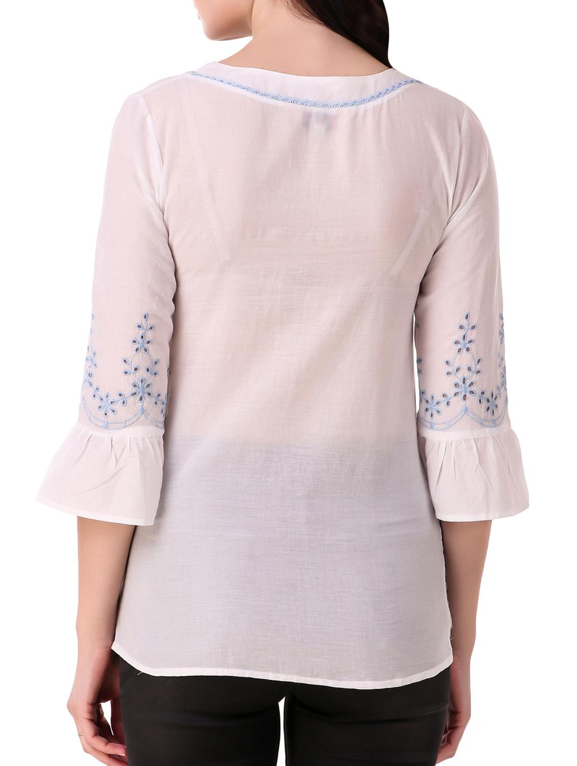 lace detail schiffli top - 15931558 - Zoom Image - 3