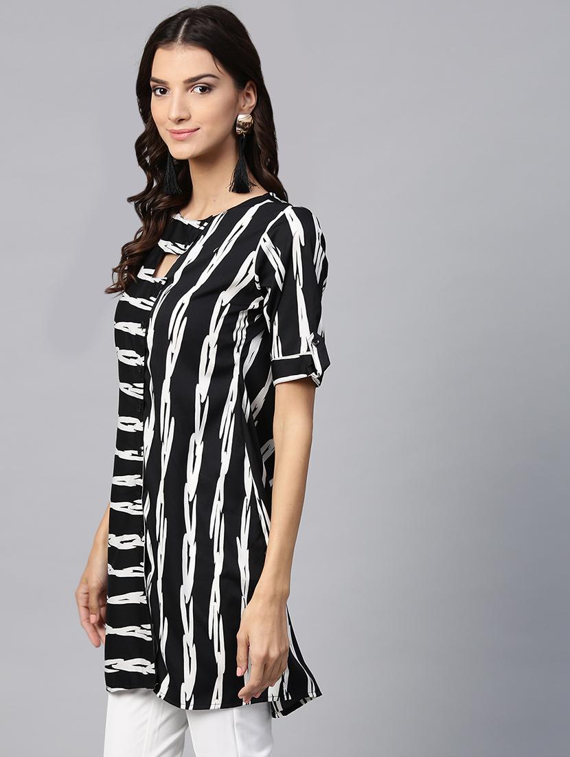 roll up sleeved button up tunic - 15931809 - Zoom Image - 2