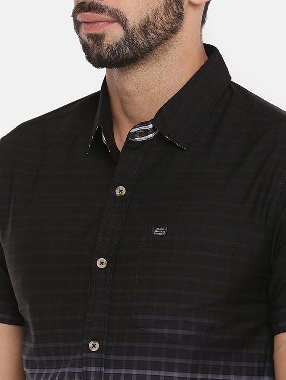 black checkered casual shirt - 15934351 - Zoom Image - 5