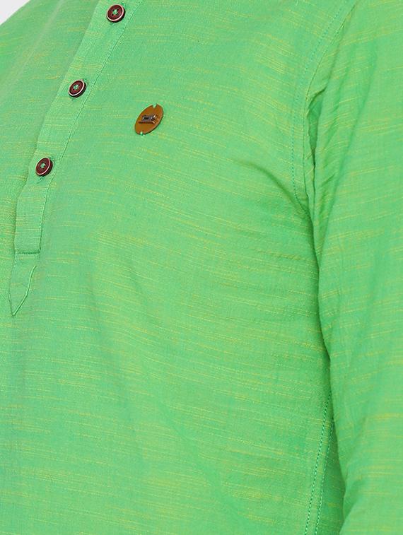 green cotton short kurta - 15934379 - Zoom Image - 5