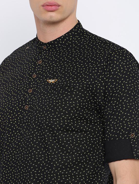 black cotton short kurta - 15934617 - Zoom Image - 5