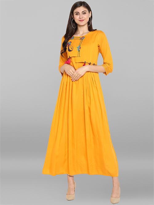 embroidered flared dress - 15935901 - Standard Image - 1