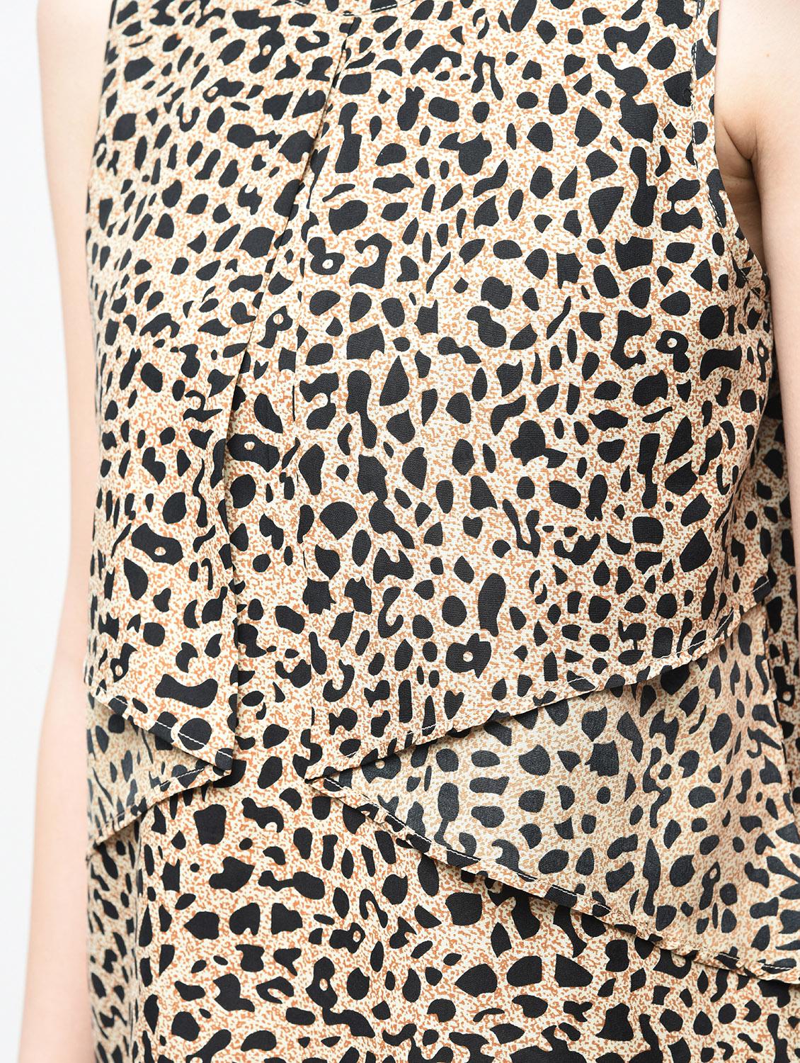 animal print layered top - 15936517 - Zoom Image - 6