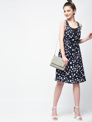 tie up waist geometric a-line dress - 15936518 - Standard Image - 4