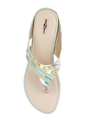 sea green toe separator sandals - 15936550 - Standard Image - 3