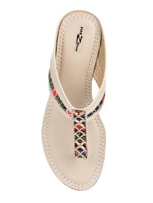 beige toe separator sandals - 15936566 - Standard Image - 3