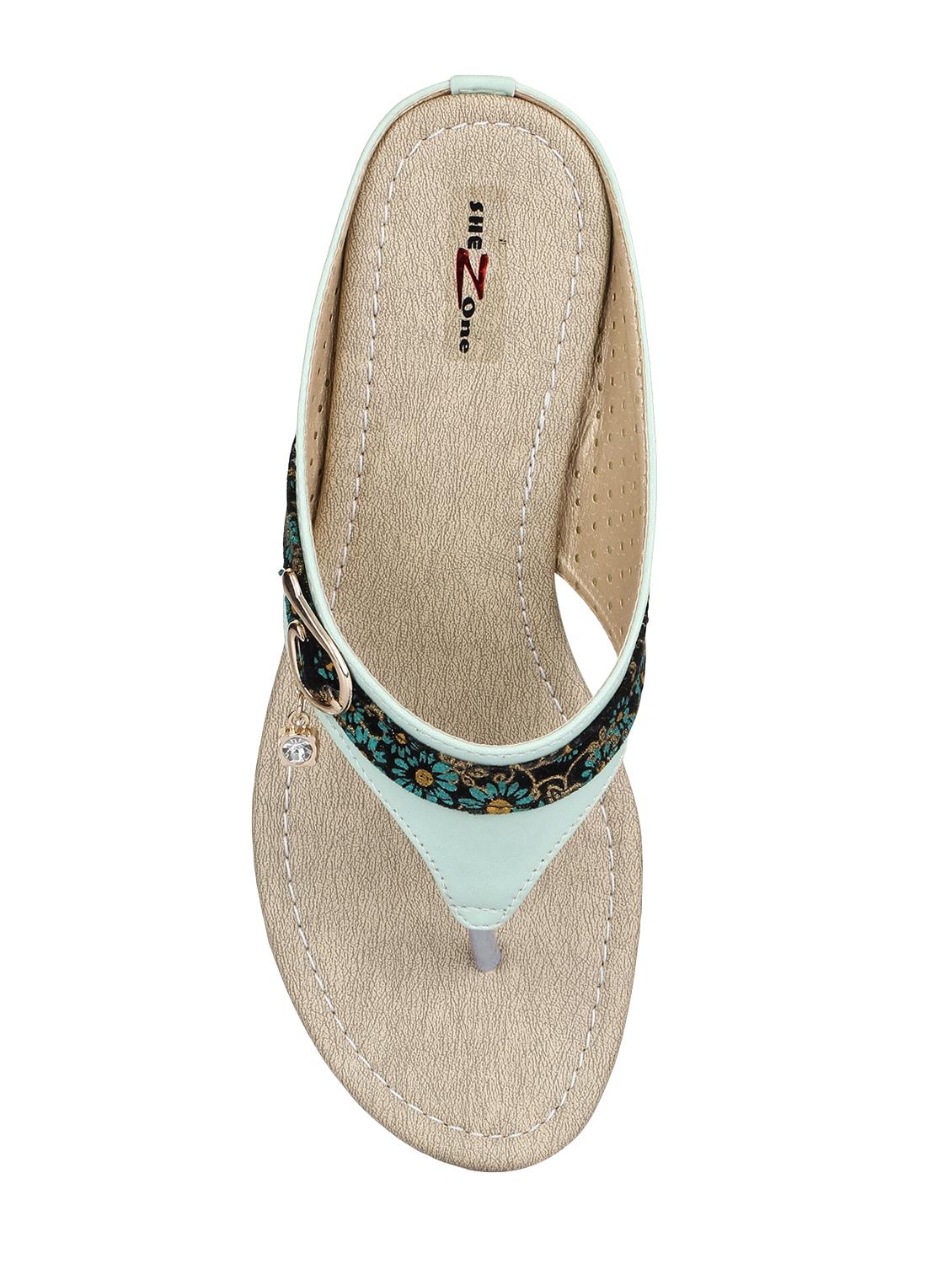 sea green toe separator sandals - 15936568 - Zoom Image - 3