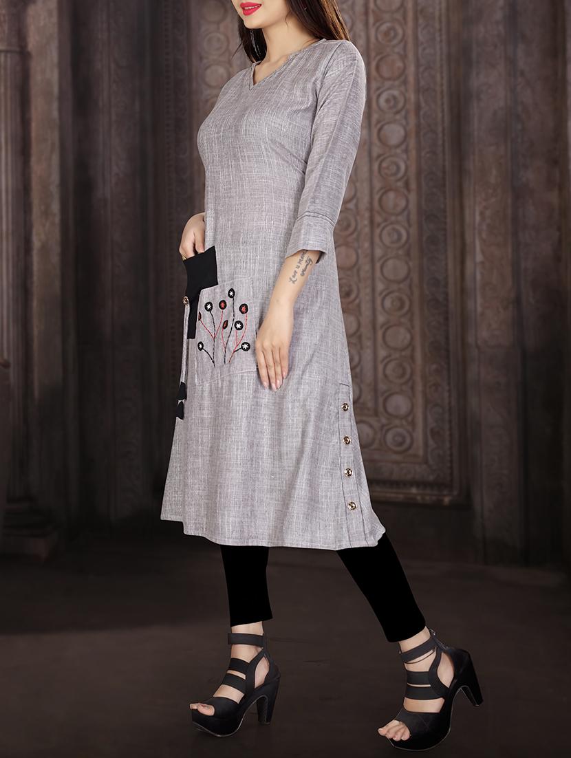 a-line embroidered kurta - 15936639 - Zoom Image - 2