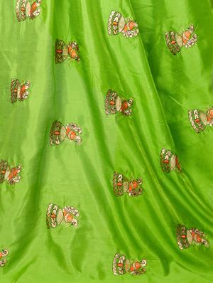 conversational parrot green embroidered saree with blouse - 15936725 - Standard Image - 4