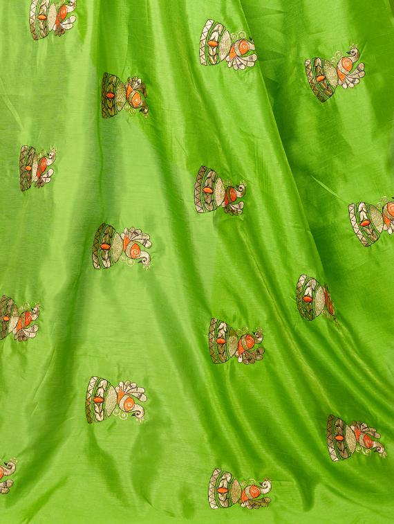 conversational parrot green embroidered saree with blouse - 15936725 - Zoom Image - 4