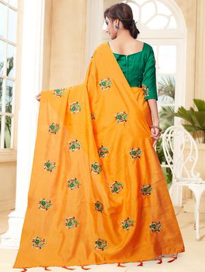 conversational orange embroidered saree with blouse - 15936730 - Standard Image - 2