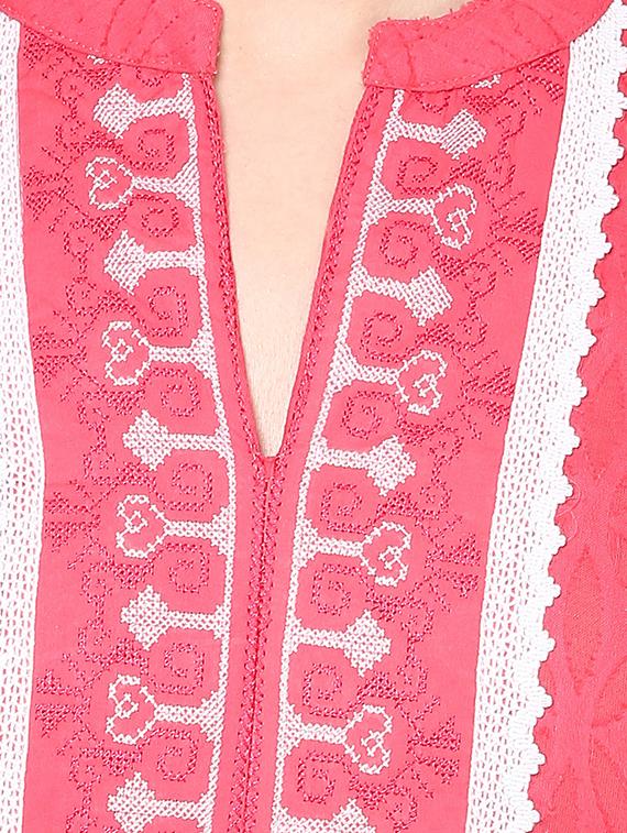 embroidered straight kurta - 15936947 - Zoom Image - 4