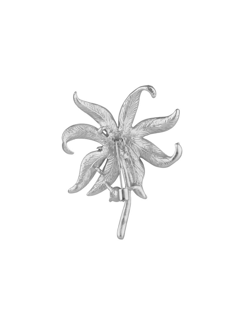 silver metal brooch - 15937986 - Zoom Image - 2