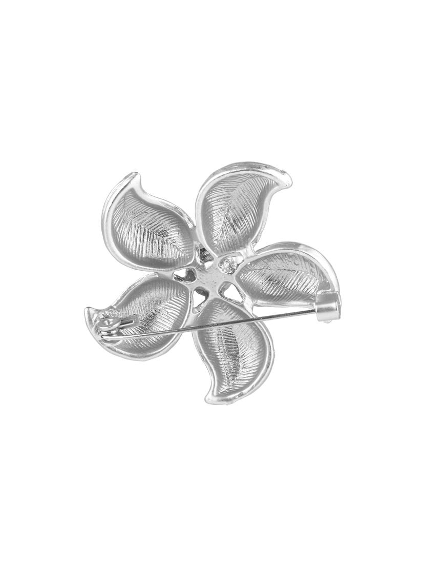 silver metal brooch - 15937988 - Zoom Image - 2