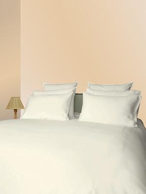 300 tc 100% cotton sateen solid, ivory color bedsheet with pillow covers - 15938291 - Standard Image - 2