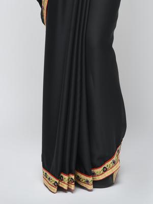 floral embroidered border saree with blouse - 15940673 - Standard Image - 3