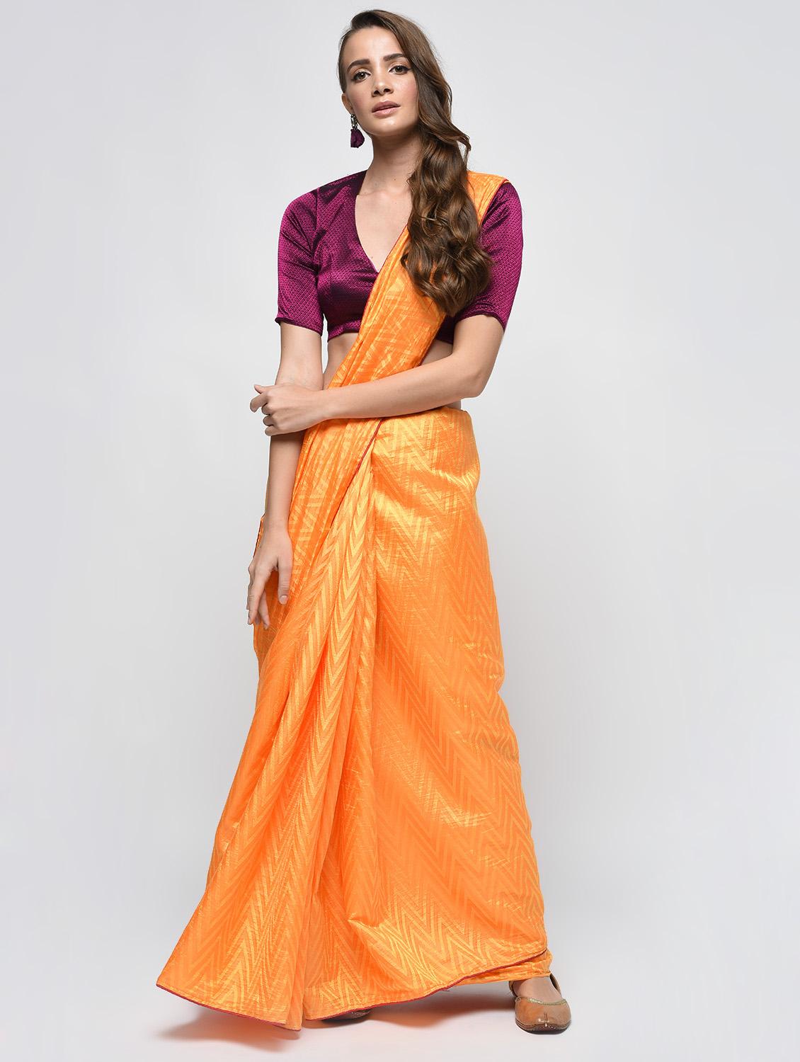 chevron motif orange woven saree with blouse - 15940837 - Zoom Image - 1